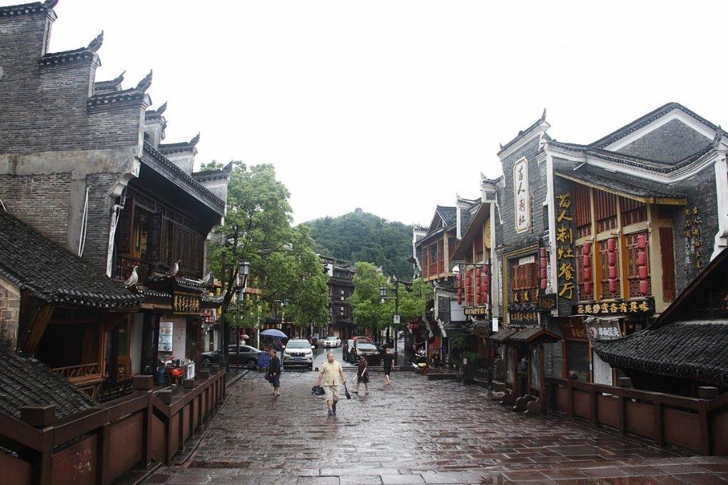 京东3c数码门店年货节,好礼好服务一条“龙”